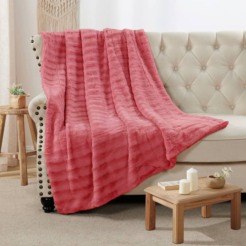 Oversized Derby Double Sided Fauxfur Throw