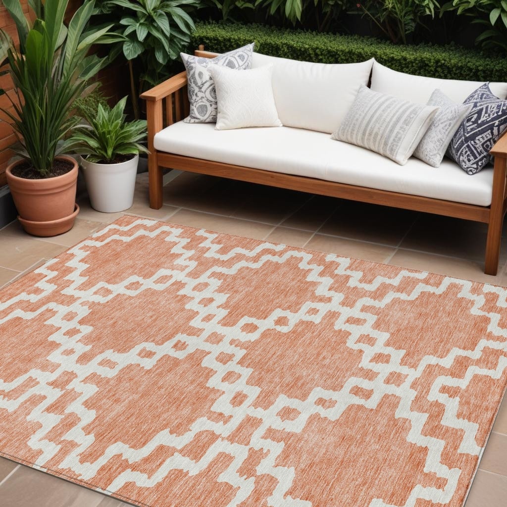 HomeRoots Geometric Transitional Rectangle Outdoor Rug