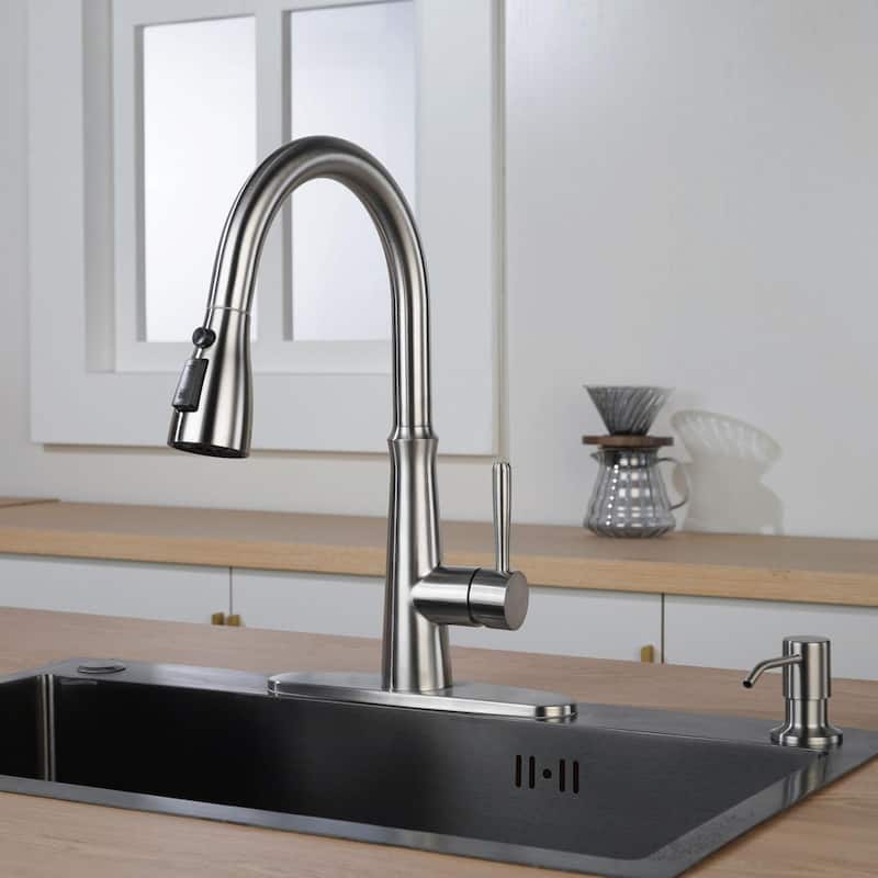 WOWOW Single Handle 3-Mode Pull Out Sprayer Kitchen Faucet