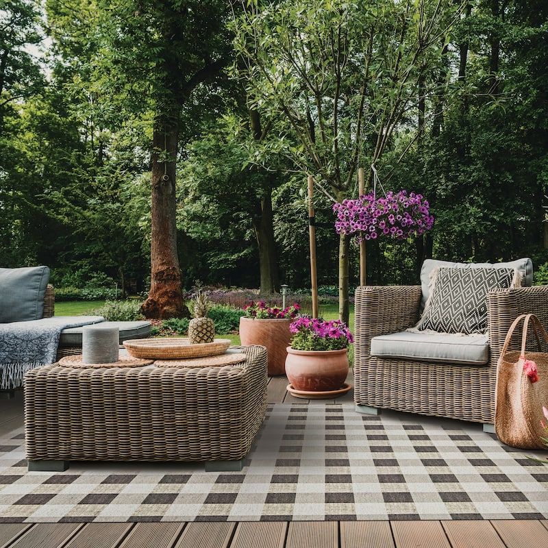 Foss Floors 6X8 Checked Indoor/Outdoor Area Rug W/TPR