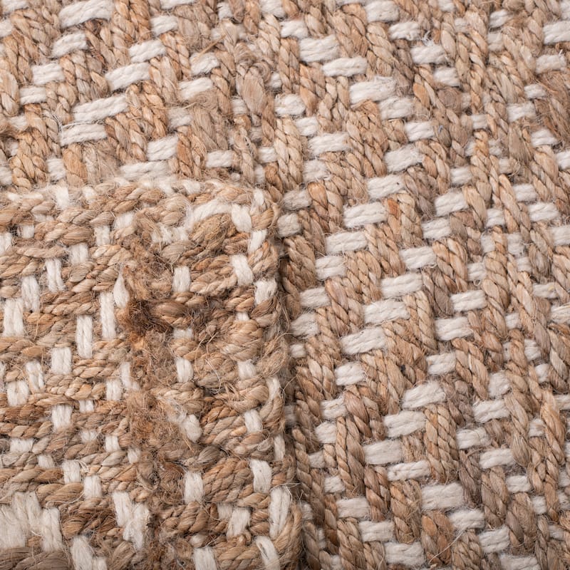 SAFAVIEH Handmade Natural Fiber Lillianna Jute Rug