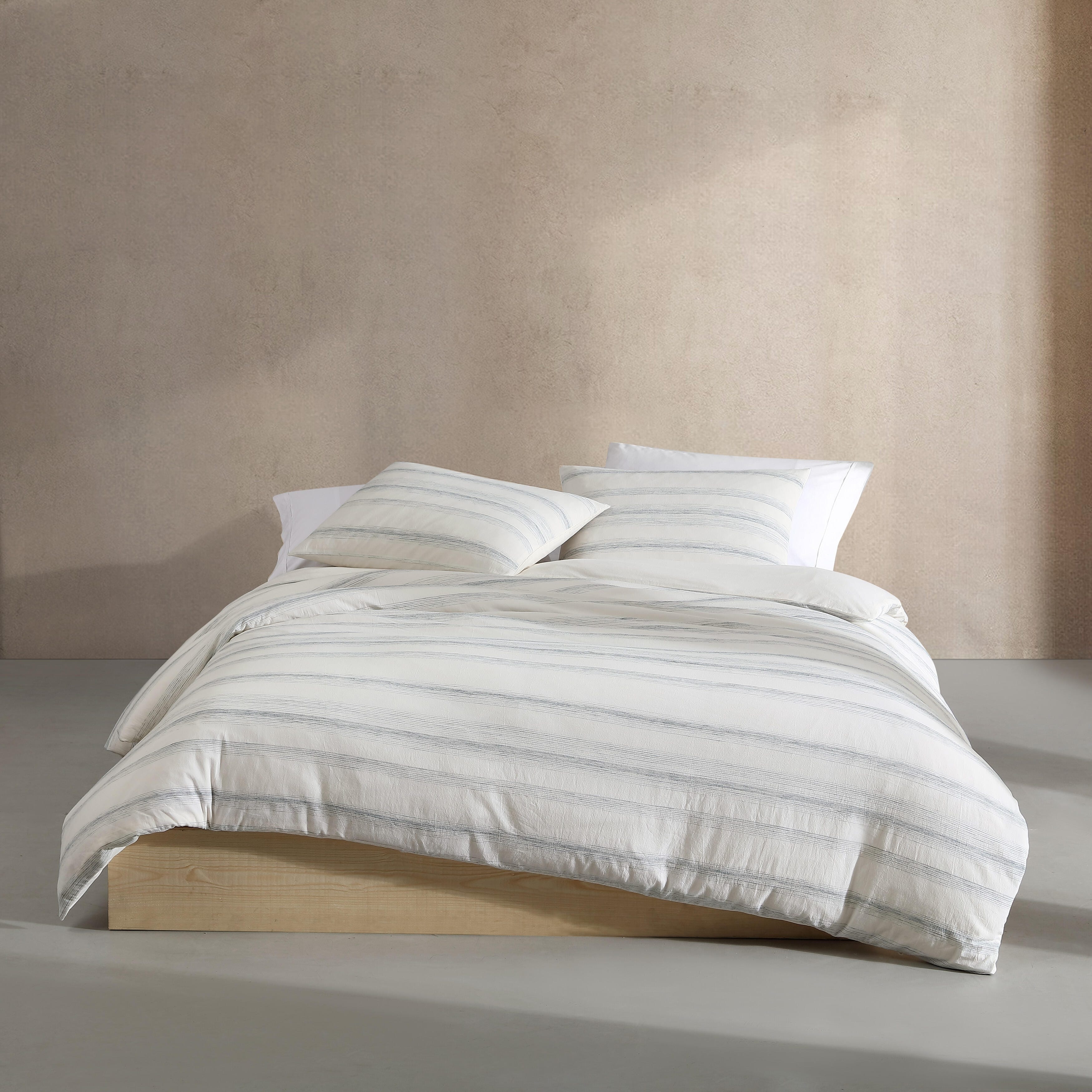 Calvin klein white duvet cover clearance