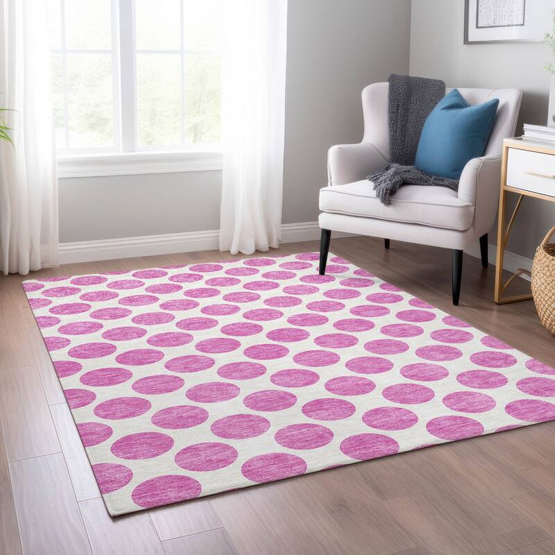 Machine Washable Indoor/ Outdoor Polka Dots Chantille Rug