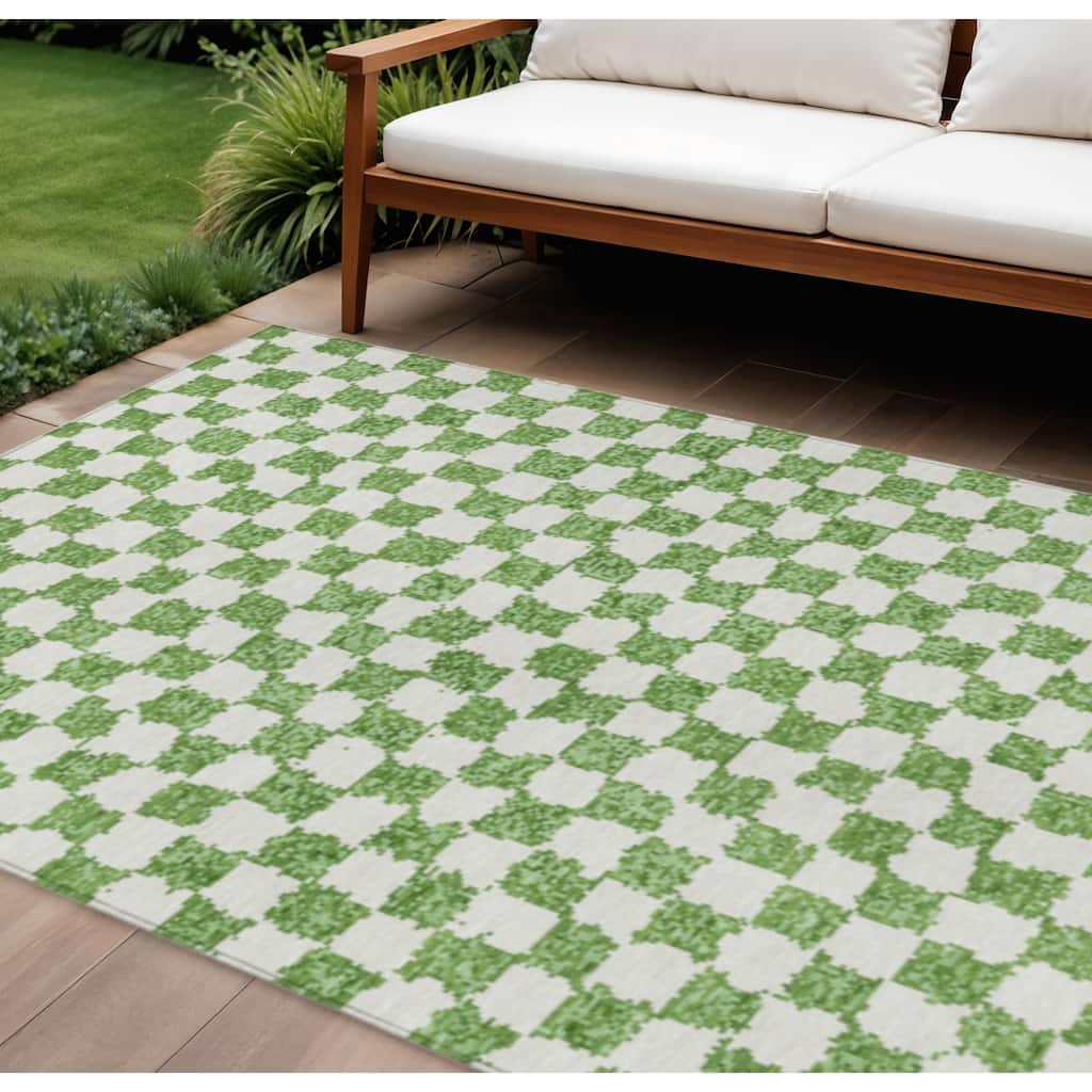 HomeRoots Geometric Transitional Rectangle Outdoor Rug