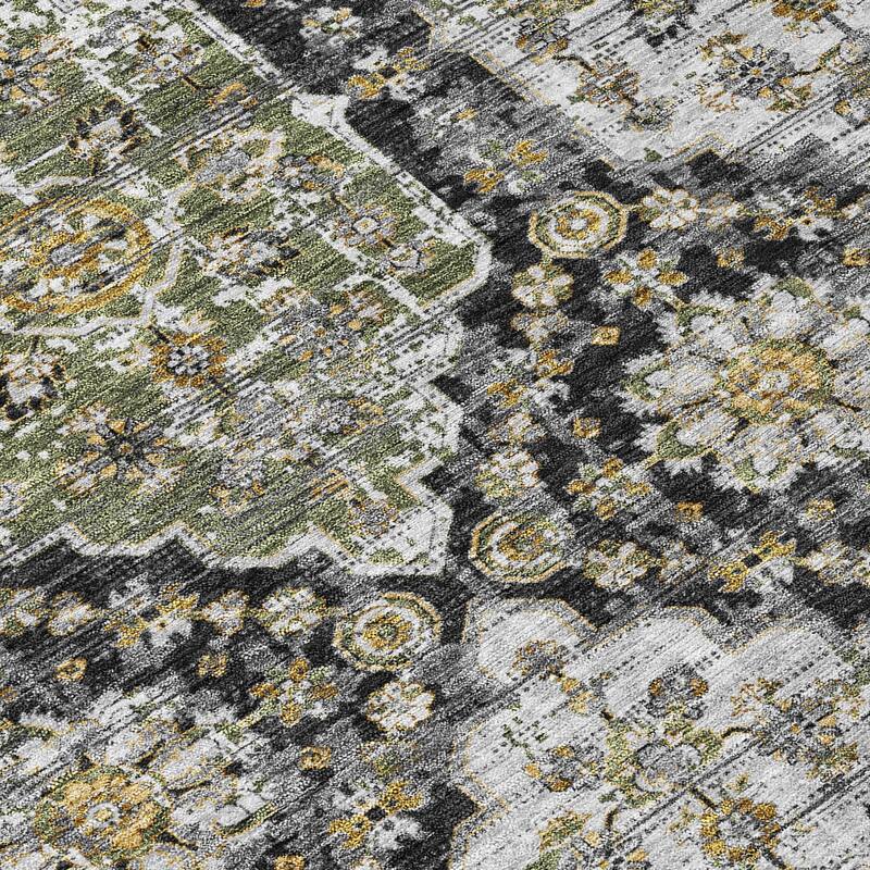 Machine Washable Indoor/ Outdoor Traditional Kiowa Chantille Rug