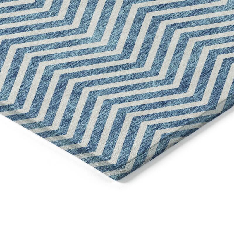 HomeRoots Chevron Transitional Rectangle Outdoor Rug