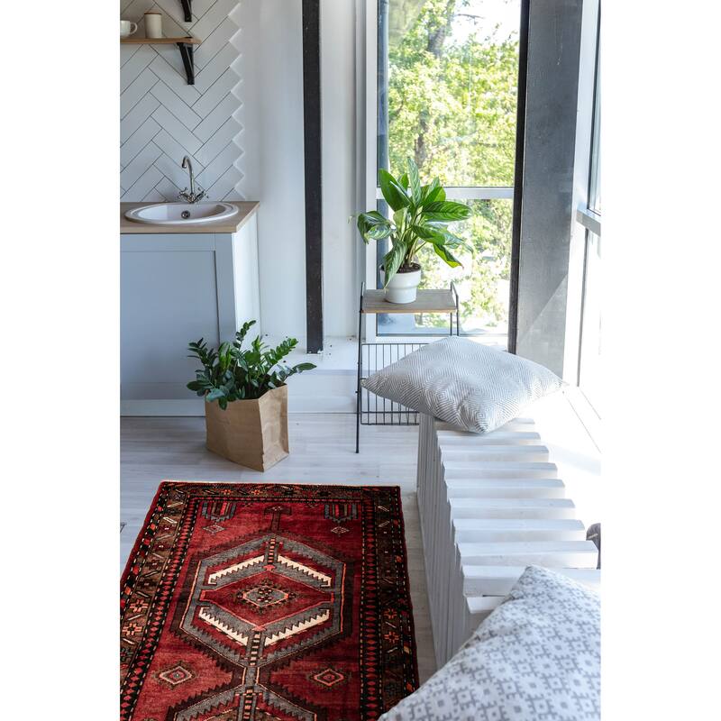 ECARPETGALLERY Hand-knotted Andelz Red Wool Rug - 3'8 x 9'6