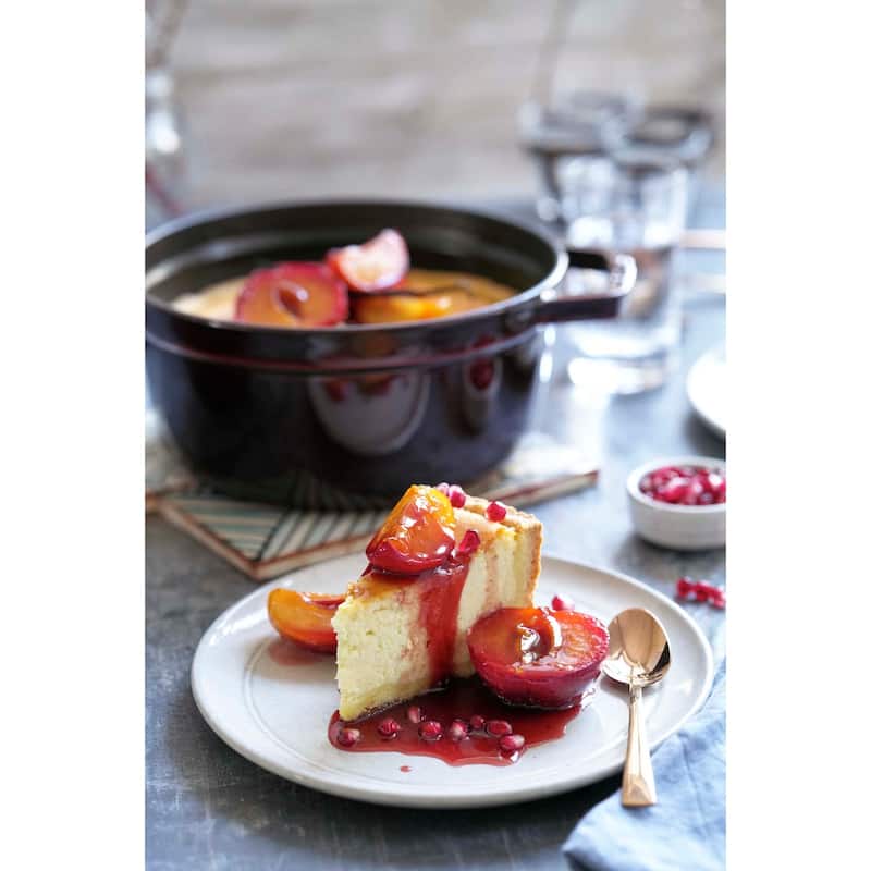 STAUB Cast Iron 2.75-qt Round Cocotte