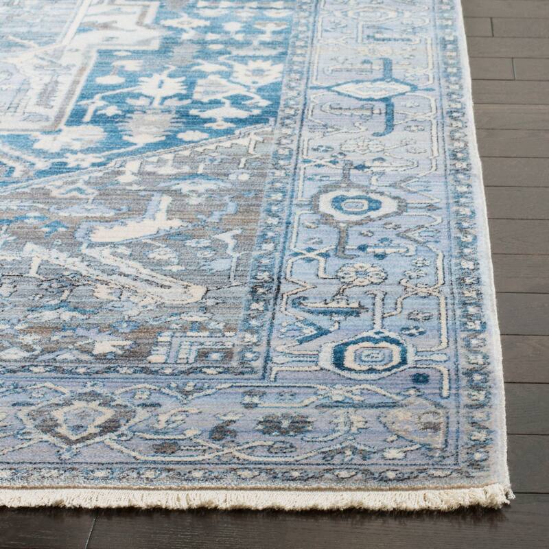 SAFAVIEH Vintage Persian Ariete Oriental Distressed Rug