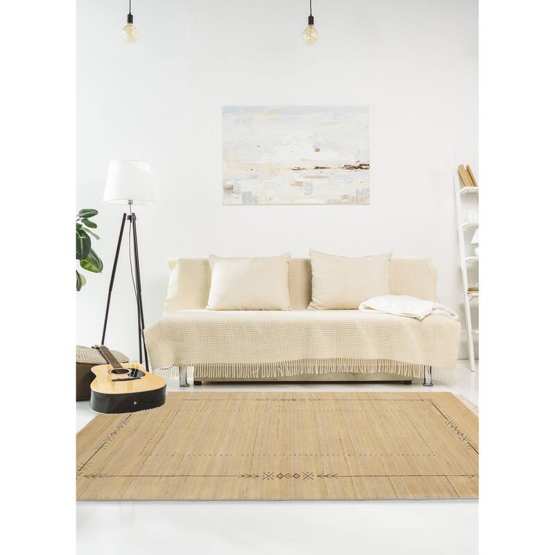 ECARPETGALLERY Hand Loomed Kashkuli Gabbeh Light Khaki Wool Rug - 4'8 x 6'11