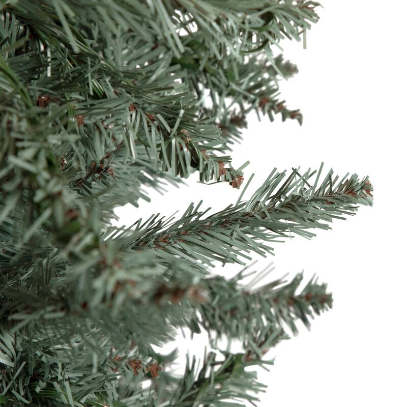 7.5' Pre-Lit Full Spruce Artificial Christmas Tree, LED Lights - 7.5 Foot