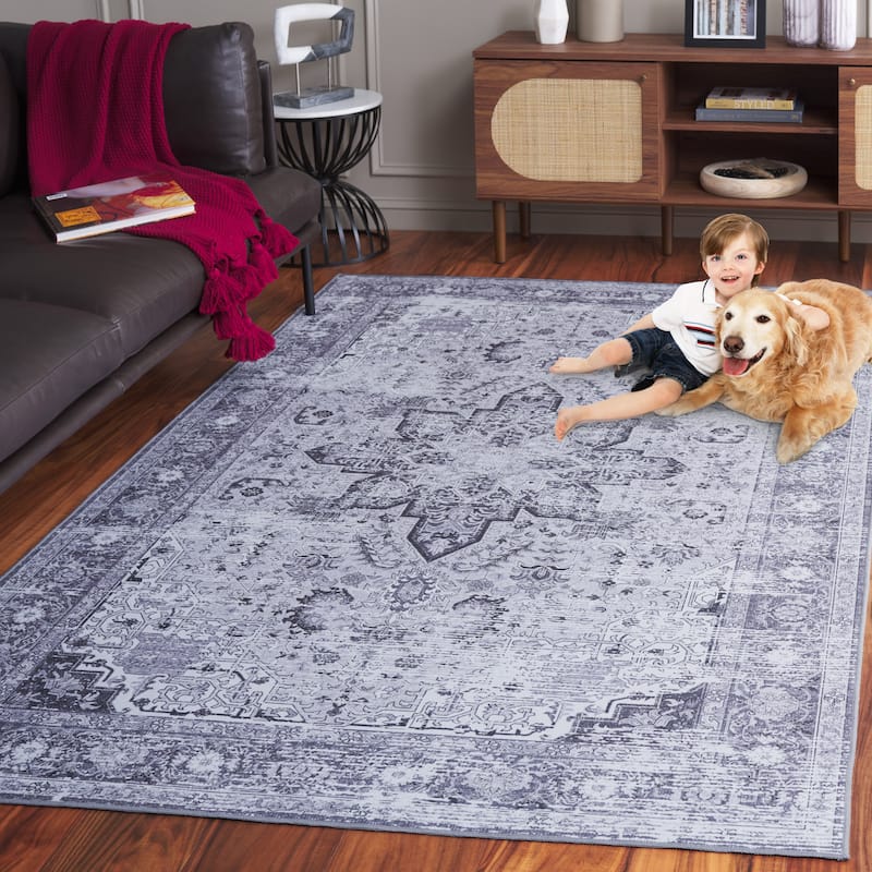SAFAVIEH Tucson Machine Washable Slip Resistant Iris Oriental Medallion
