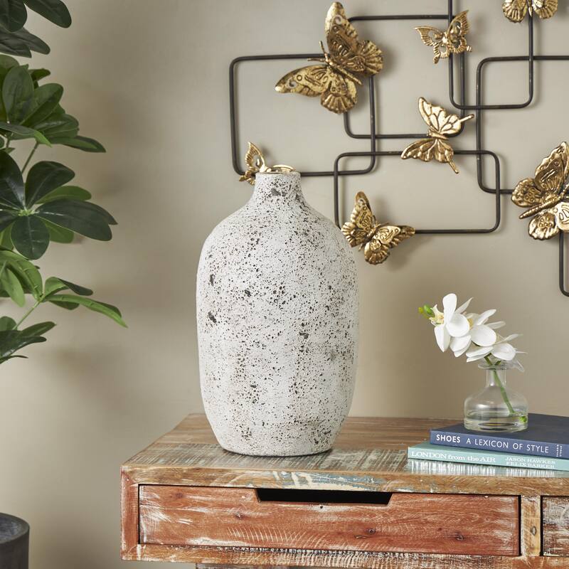 Ceramic Antique Style Textured Decorative Vase - White - Roche River Decor