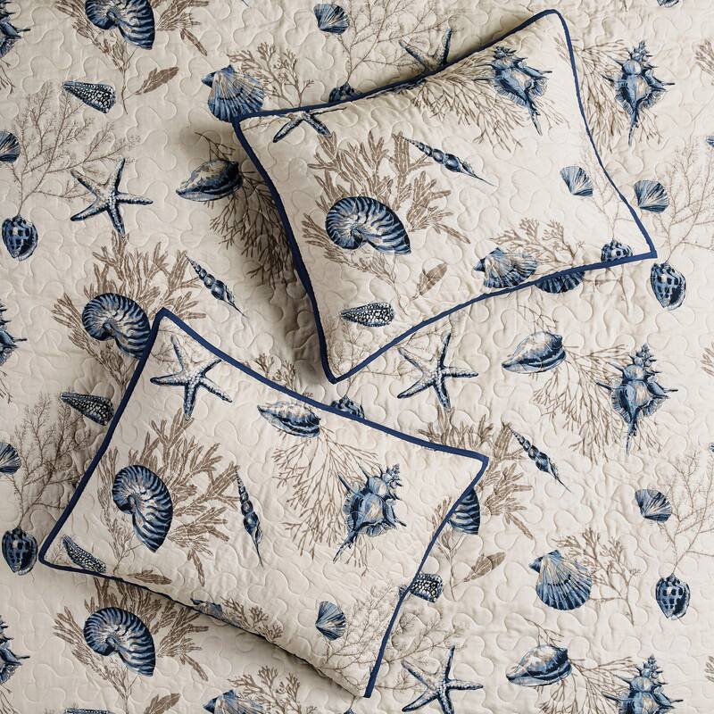 GDF Studio - Bayside Reversible Brushed Microfiber Quilt Set with Decorative Pillows