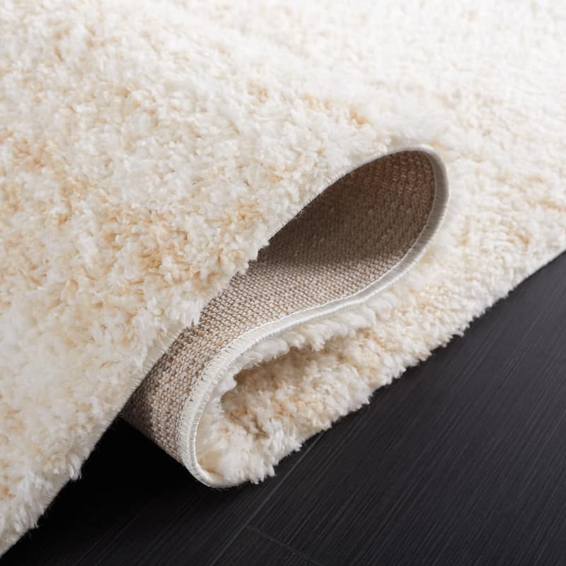 SAFAVIEH Berber Shag Rafaele 1.25-inch Thick Rug