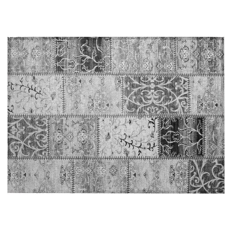 Machine Washable Indoor/ Outdoor Traditional Patchwork Chantille Rug