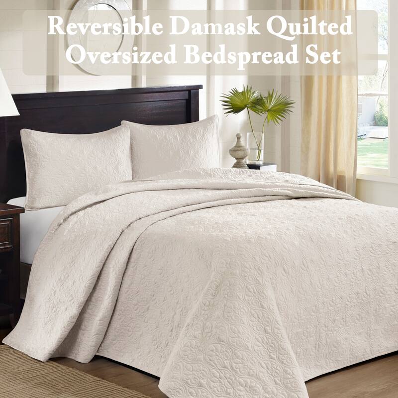 Madison Park Mansfield Reversible Oversized 3-piece Solid Texture Bedspread Quilt Set with Matching Shams