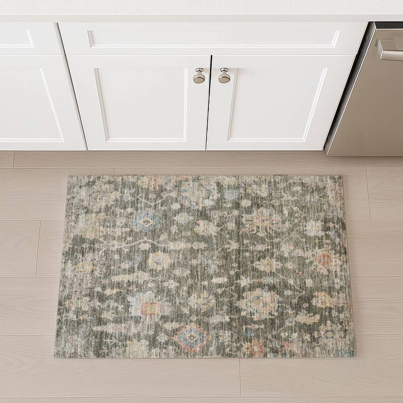 Machine Washable Indoor/ Outdoor Casual Traditional Chantille Rug