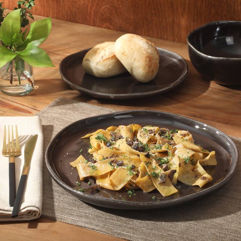 Gibson Soho Lounge Nardini 12 Piece (Service for 4) Plates and Bowls Reactive Glaze Dishes Stoneware Dinnerware Set