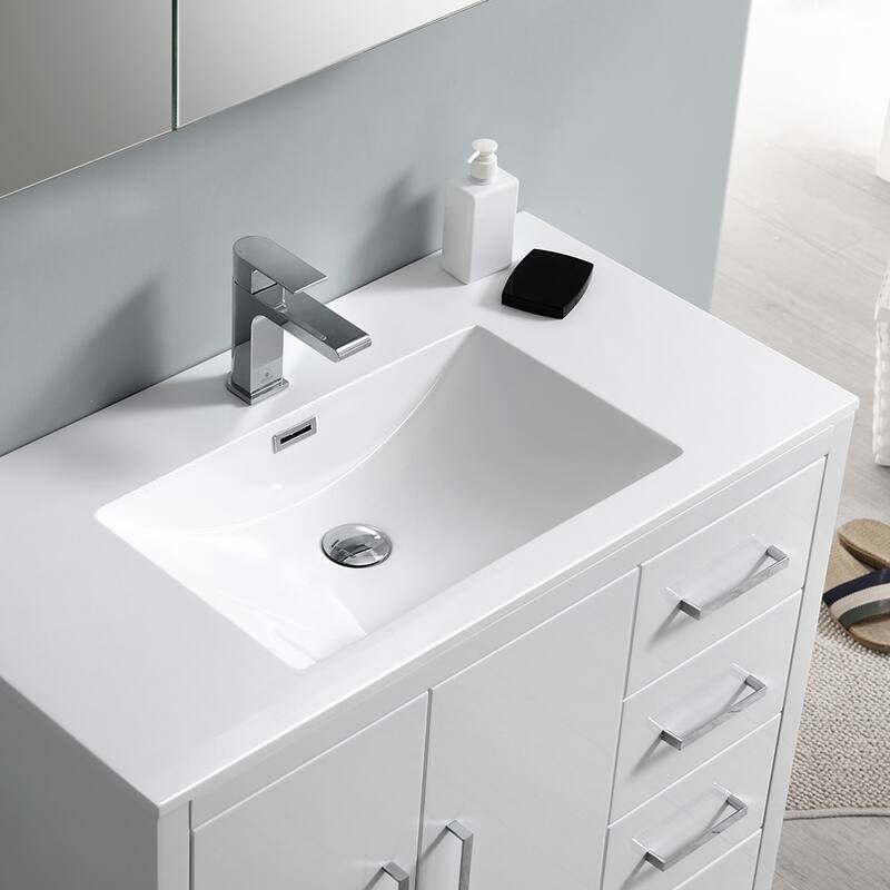 Fresca Senza 36" Free Standing Single Basin Vanity Set with MDF