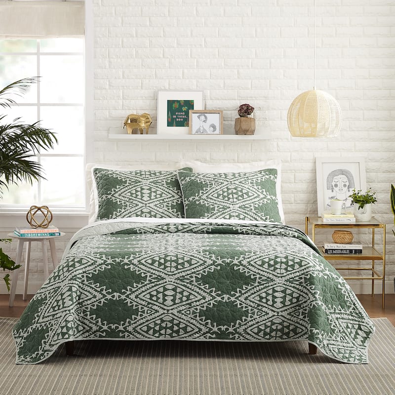Aisha 100% Cotton 3-Piece Quilt Set by Jungalow