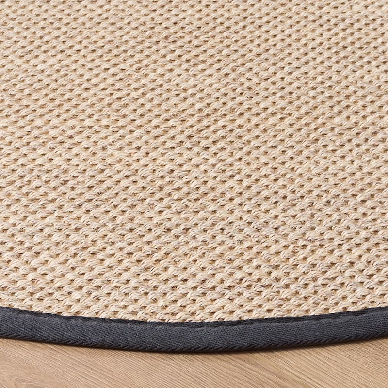 SAFAVIEH Natural Fiber Lorine Casual Border Sisal Rug