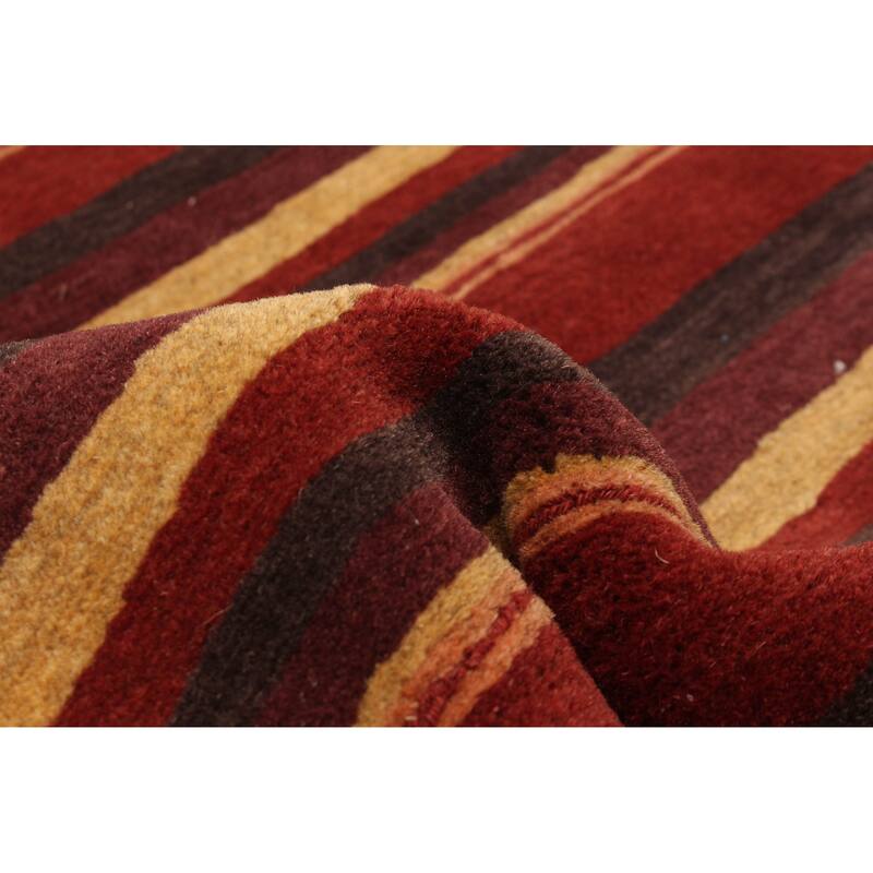 ECARPETGALLERY Hand-knotted Opulence Red Wool Rug - 3'3 x 6'7