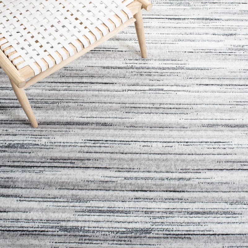 SAFAVIEH Skyler Neppie Modern Stripe Rug