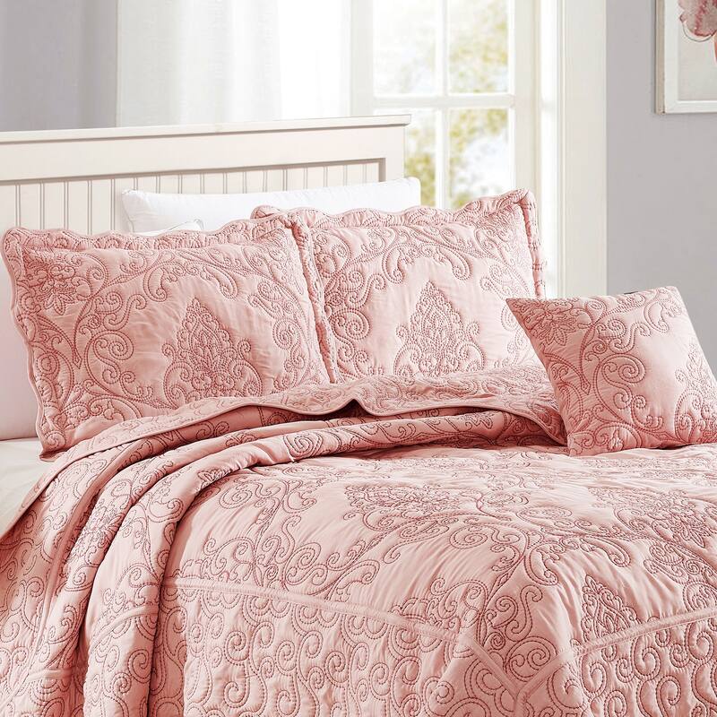 Serenta Damask Oversized 4-piece Bedspread Set