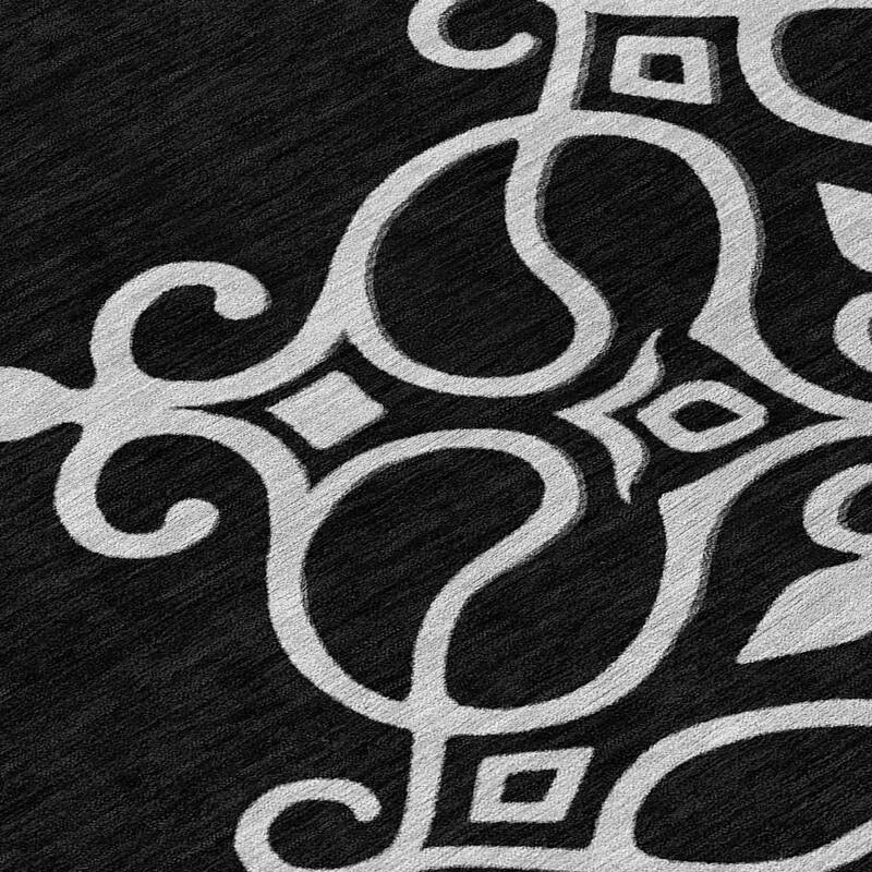 Machine Washable Indoor/ Outdoor Chantille Bold Medallion Rug