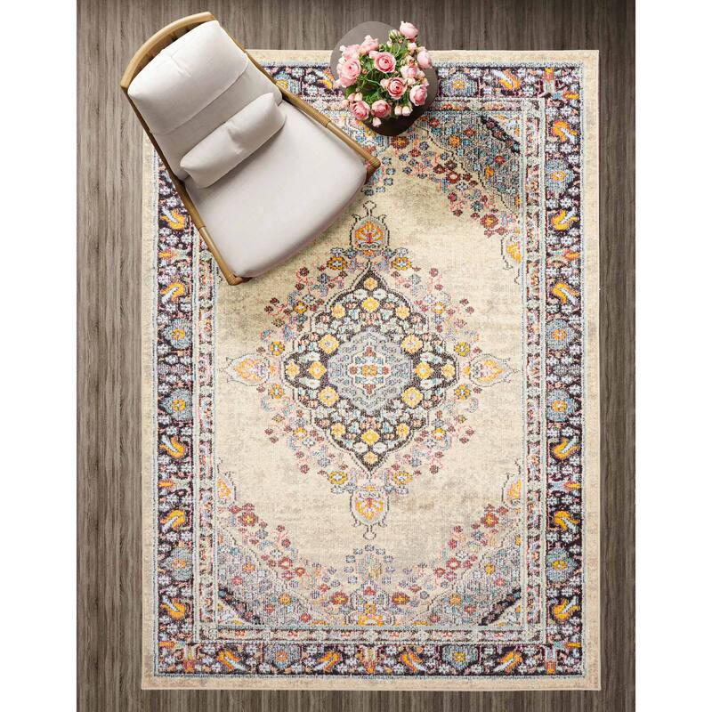 ECARPETGALLERY Machine Made Lea Ivory Area Rug