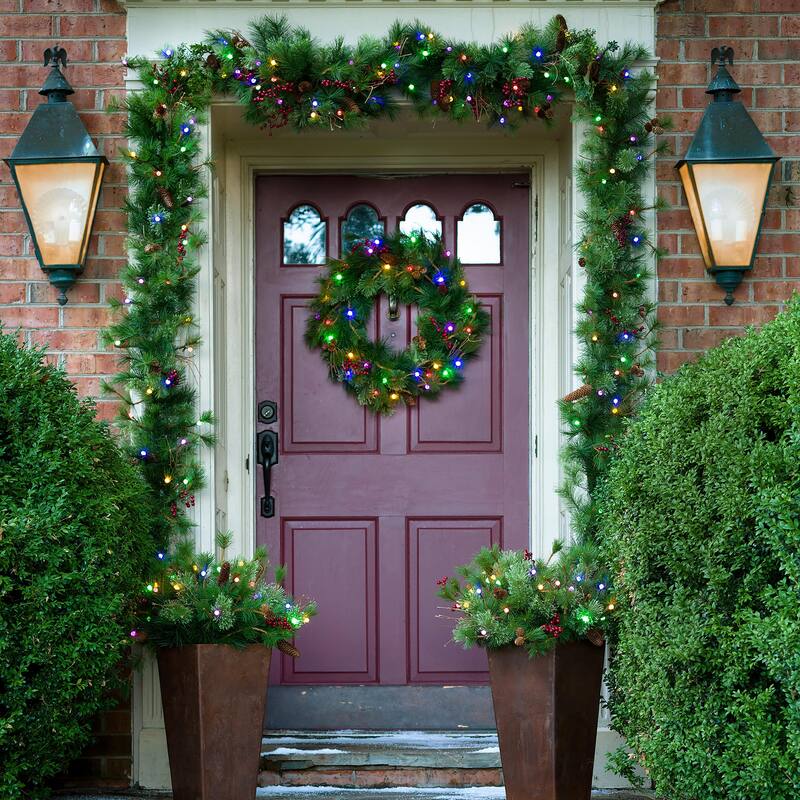 30 in. Indoor/Outdoor Blue Ridge Wreath with Battery-Operated Dual-Function Lights - 30 in