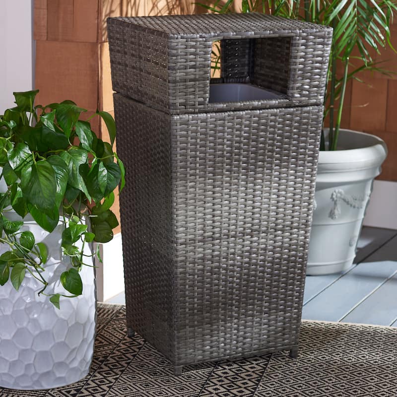 SAFAVIEH Outdoor Mazeli Trash Bin (Fully Assembled)