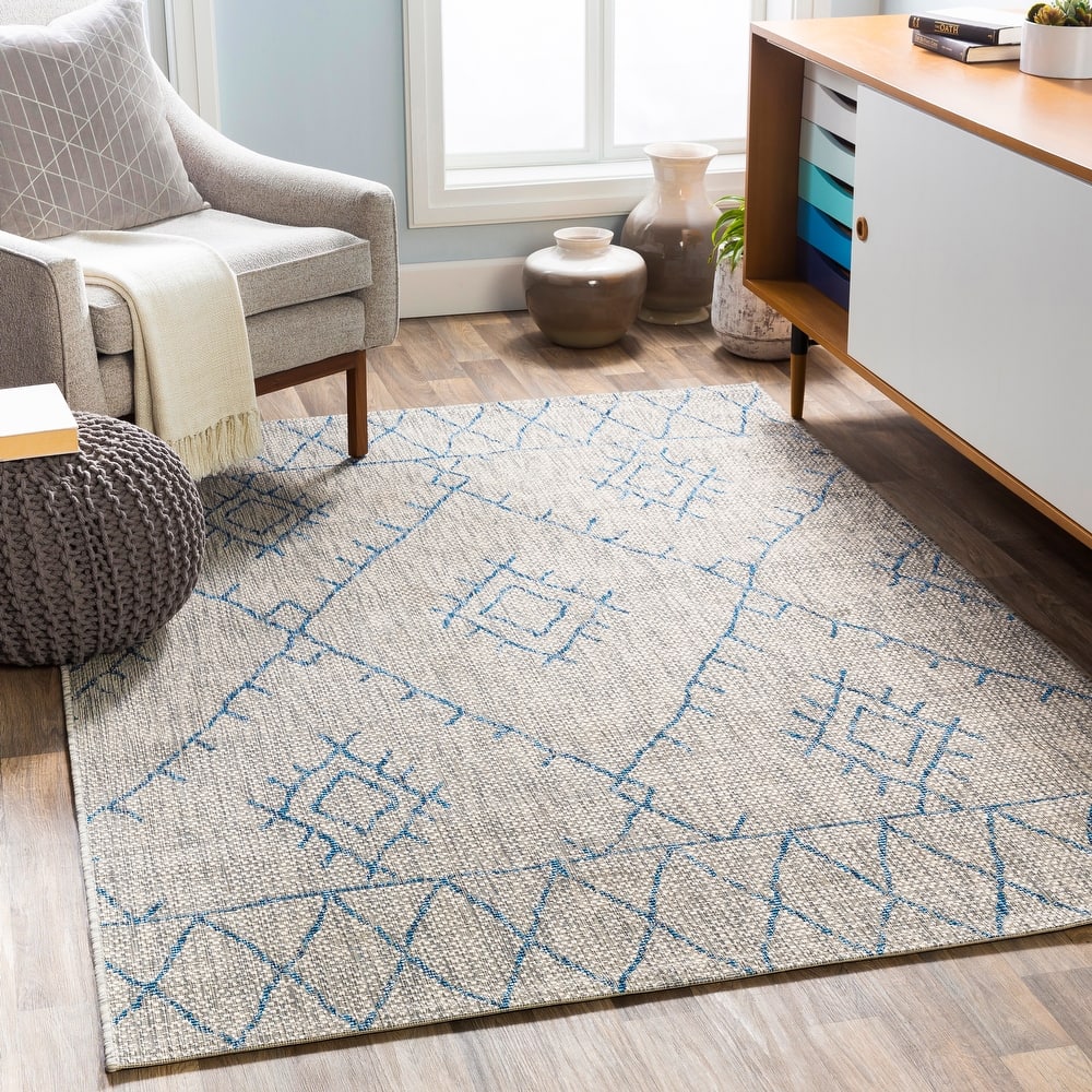 Livabliss Avra Indoor/ Outdoor Bohemian Area Rug