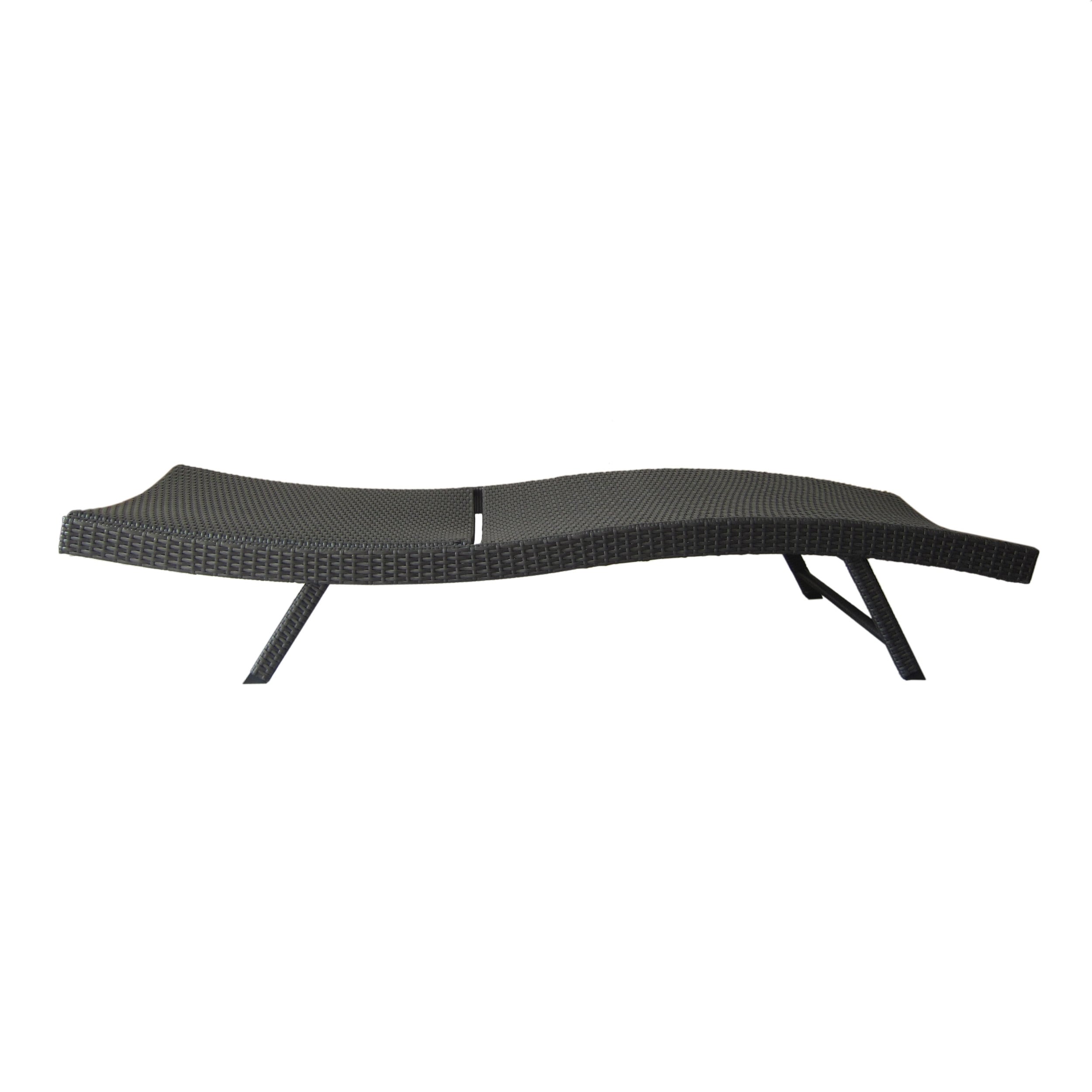 Kauai outdoor new arrivals wicker chaise lounge