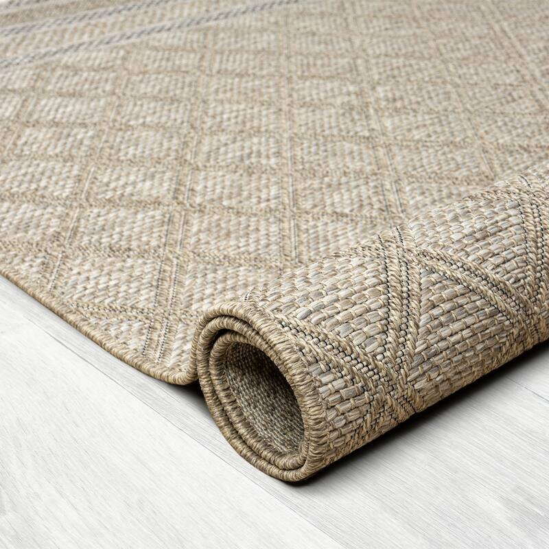 Sevita Octavia Transitional Trellis Brown/Natural Indoor/Outdoor Area Rug