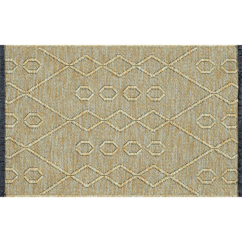 Alameda Solid Color Geometric Machine Washable Indoor Area Rug