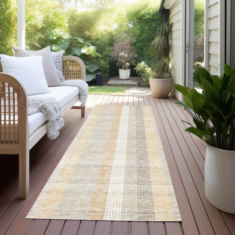 Machine Washable Indoor/ Outdoor Modern Plaid Chantille Rug - Ivory - 2'3" x 7'6"