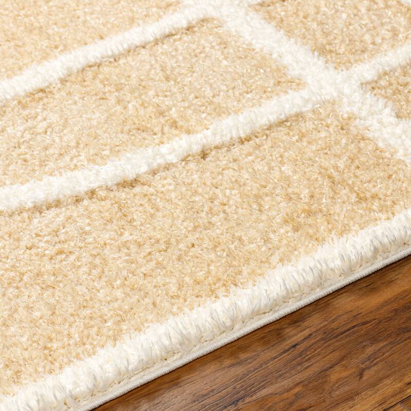 Livabliss Rodos Scroll Area Rug