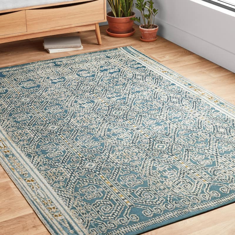 Alexander Home Armanda Geometric Pattern Indoor/ Outdoor Area Rug