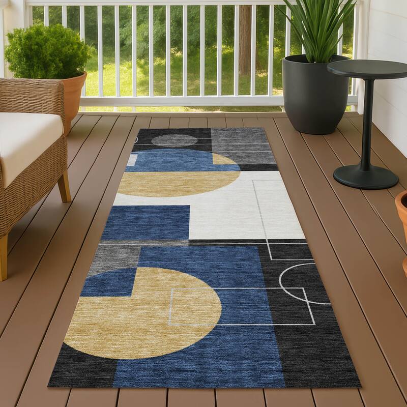 Machine Washable Indoor/ Outdoor Modern Filly Chantille Rug - Black - 2'3" x 7'6"