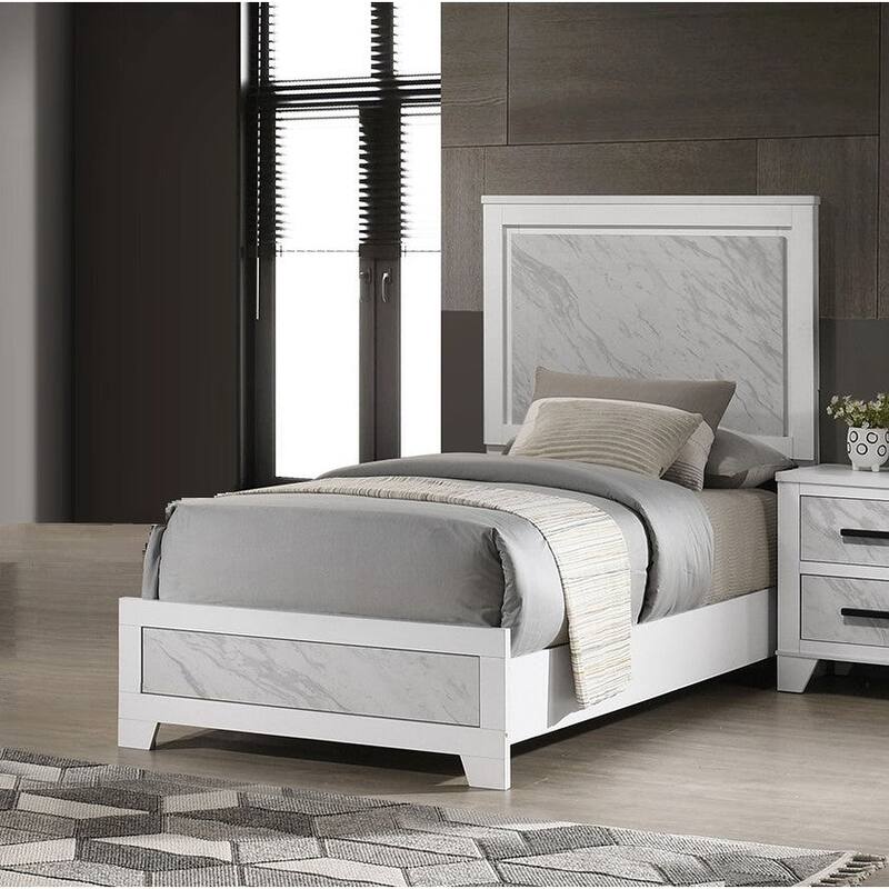 4 Pc Contemporary Bedroom Set White Finish Bed Nightstand Dresser and Mirror