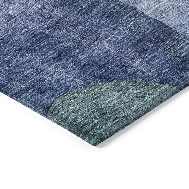 HomeRoots Geometric Transitional Rectangle Outdoor Rug