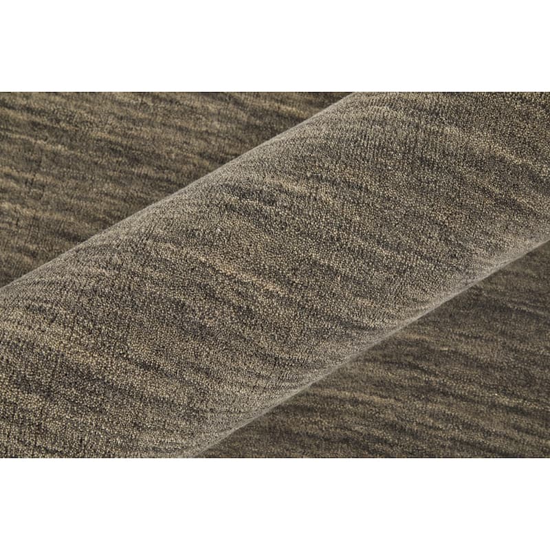 Grand Bazaar Celano Hand Woven Solid Modern Area Rug
