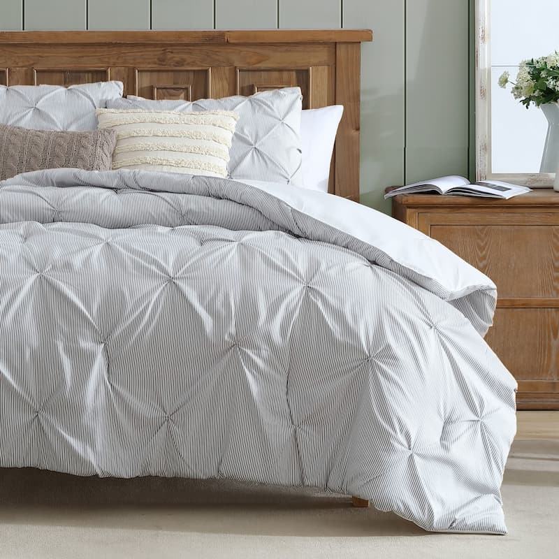 Swift Home 3-Piece Printed Stripe Pintuck Bedding Comforter Set - Charcoal Grey - King