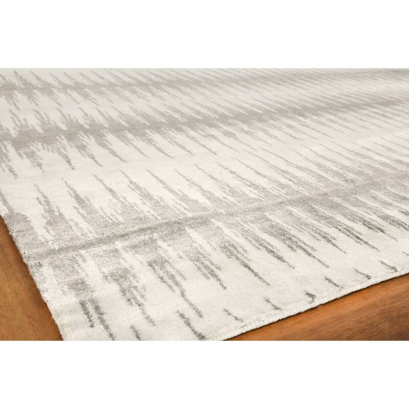 EXQUISITE RUGS Bamboo Silk Hand-knotted Grey/Silver Area Rug