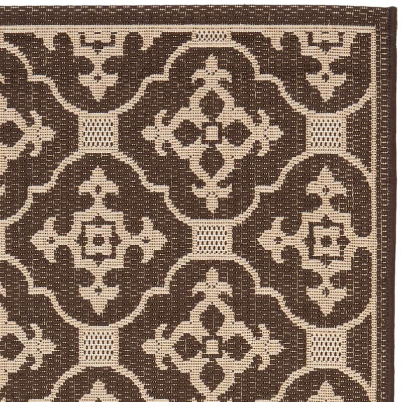 SAFAVIEH Courtyard Sonja Indoor/ Outdoor Waterproof Patio Backyard Rug