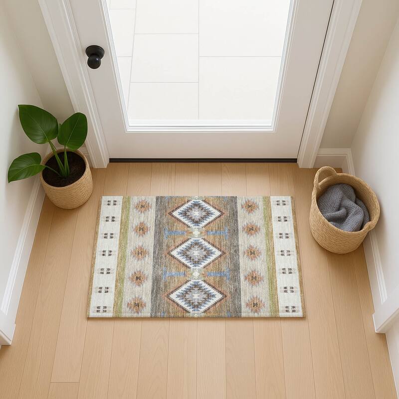 Machine Washable Indoor/ Outdoor Global Chennai Chantille Rug