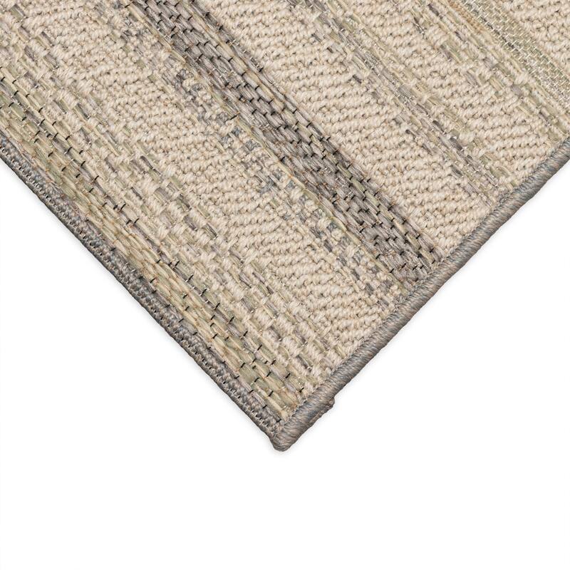 Liora Manne Riviera Stripe Indoor/Outdoor Area Rug
