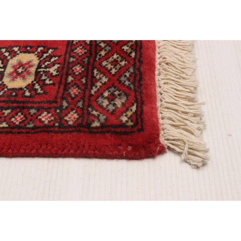 ECARPETGALLERY Hand-knotted Peshawar Bokhara Red Wool Rug - 2'6 x 6'7